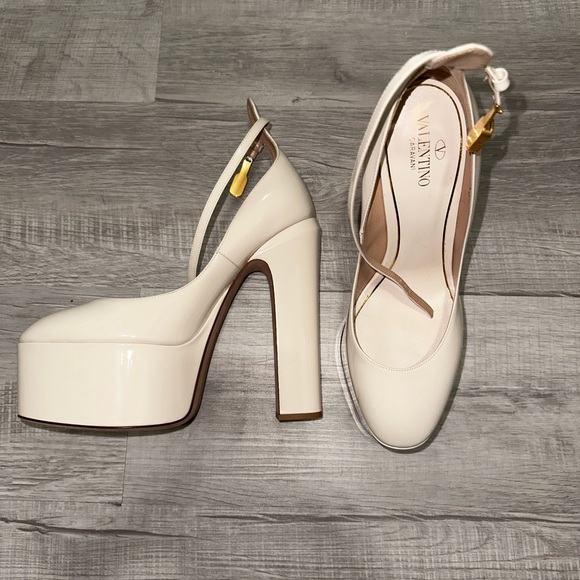 Valentino Tango Platform Heels - Picture 1 of 4